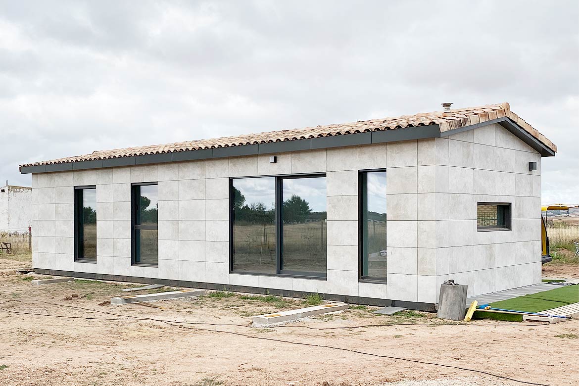 Casa modular teja en Burgos